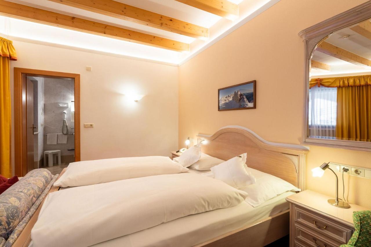 Hotel Schopfenhof San Candido Luaran gambar